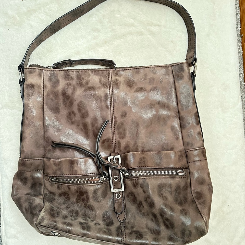 B Makowsky Leather Animal Print Hobo Bag Purse